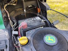 Садовый трактор John Deere X126
