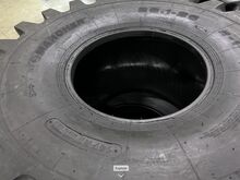 K701 rehvid: 28,1x 26 Daigonaal 14-kihti Tugevad