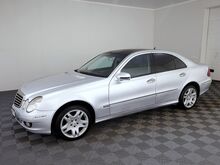 Mercedes-Benz E 320