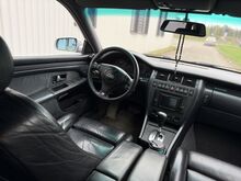 M:AUDI A8 4.2