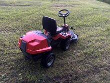 Murutraktor-raider Husqvarna R111B