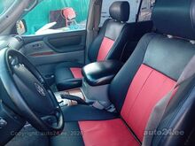 Toyota Land Cruiser 4.2 150кВт