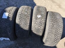 265/65R17 шипованные шины 4 шт.