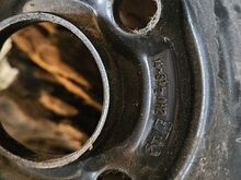 Opel Corsa R14 veljed rehvidega (paar)