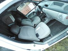 Renault Kangoo N1 4x4 1,6 л 70 кВт бензин 2006