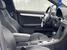 Audi A4 2.5 TDI 120 kW automaat