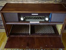 Винтажная радиола RADIONETTE Symfoni Hi-Fi