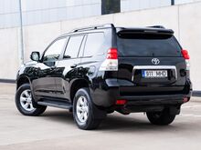 Toyota Land Cruiser 60th Anniversary 3.0 R4 140kW