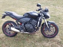Müüa honda hornet