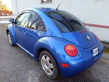 Vw New Beetle , 1.9 72kw .  ÜV : 04.2027