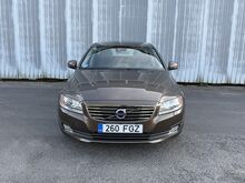 Volvo V70 Facelift 2.0 R5 D3 100kW, JÄRELMAKS!