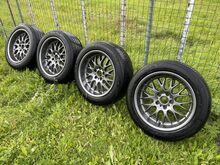 Rondell 0058 18x8.5 + Michelin 235/50R18