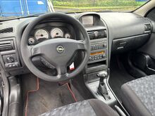 Opel Astra 2,0d 74kw 2003a. Automaat
