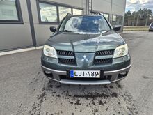 Mitsubishi Outlander bensiin, automaat
