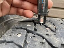 205/65/16C Nokian naastrehvid