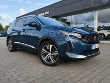 Peugeot 5008 1.5 96kW .