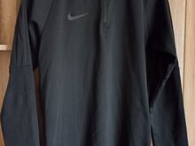 Spordipusa Nike, S
