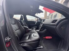 Volvo V40 R-Design, REG MAKSTUD, HOLLANDIST!