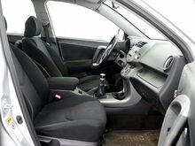 Тойота RAV4