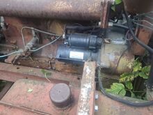 Kodukootud traktor