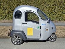 2-kohaline elektriline mopeedauto Cajero 2017.a