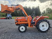 Traktor KUBOTA L1-195 koos frontaallaaduriga