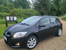 Toyota Auris 1.4 71kw, manu, 2008.a.
