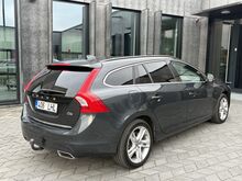 Volvo V60 SUMMUM AWD TWIN ENGINE PLUG IN HYBRID