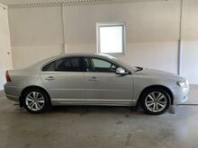 Volvo 17” литые диски с летними шинами
