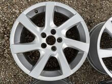 Оригинальные литые диски Volvo 17 дюймов