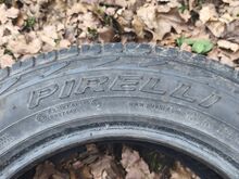 Pirelli Scorpion ATR 235/65 R17. Mustrit 5,5-6mm.