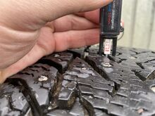 205/55/16” Bridgestone шипованные шины