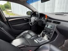 Volvo V70 Facelift 2.4 R5 D5 129kW, JÄRELMAKS!
