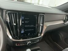 VOLVO V60 T6 AWD R-DESIGN RECHARGE AWD