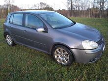 VW golf 5 nelivedu