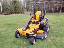 Садовый трактор Cub Cadet Tank SZ