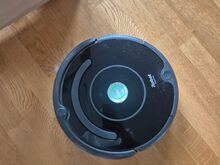 IRobot Roomba 671 robottolmuimeja + laadimisdokk