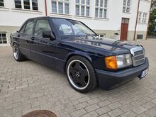 Mercedes-Benz 190e