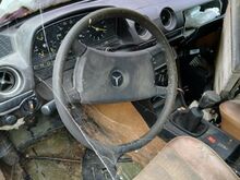 Mercedes-Benz 123 240D/230B