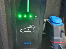 Deye 22kW elektriauto laadija