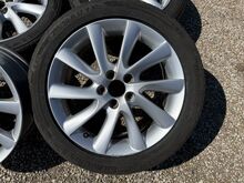 Volvo 17 tolli originaal valuveljed