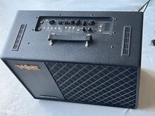 Гитарный усилитель VOX VT100X 100 Вт