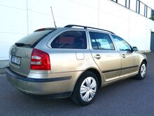 Skoda Octavia 2.0 FSI 110kW üv 05.2027