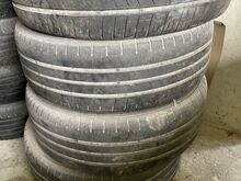 Dunlop Ensave 215/60 R16  3-4mm mustrit ja 4tk