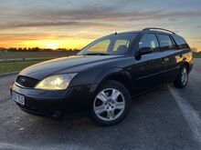 Ford Mondeo Ghia 2002