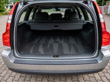 Volvo V70 2.4 D5 120кВт Momentum