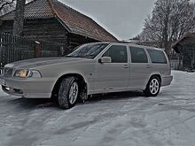 Volvo v70
