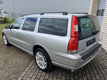 NELIKVEOLINE Volvo V70 2.4 D5 136kw, LISASOOJENDUS