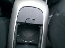 Toyota Auris 1.4 71kw, manu, 2008.a.