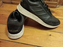 Mustad Adidas Spordijalatsid